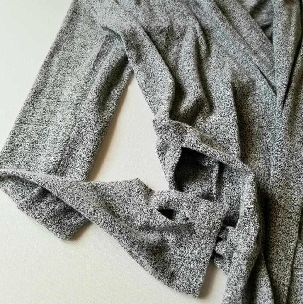 Athleta‎ hooded sweater